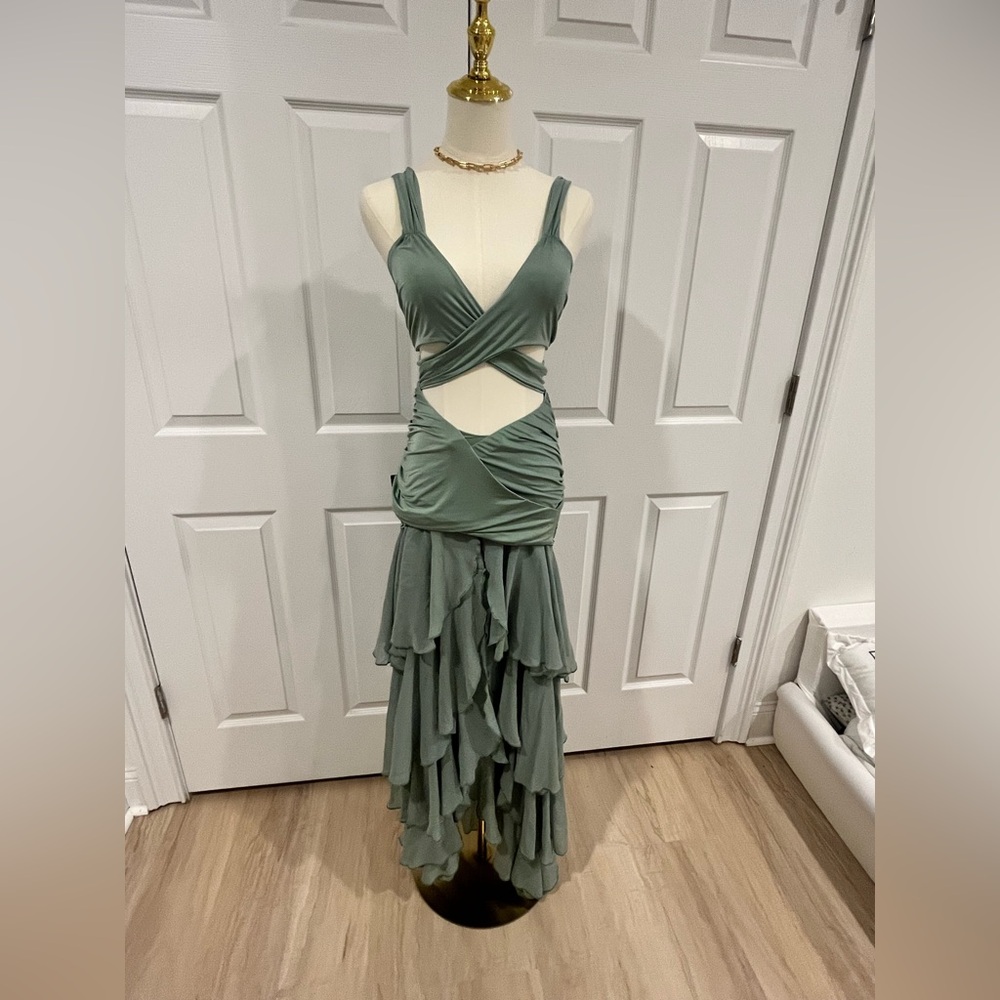 Coucoo Chic Asymmetrical Sage Skirt Set